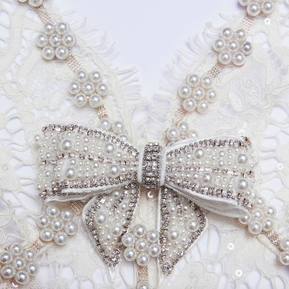 self-portrait Cream Fine Lace Pearl Midi Dress - Size US10 - MSRP $615 - NWT - Picture 5 of 8